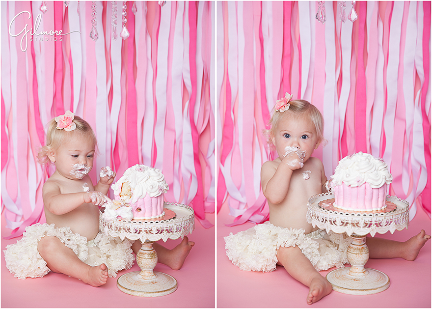 A fancy pink cake smash for an adorable 1 year old. Thanks J for